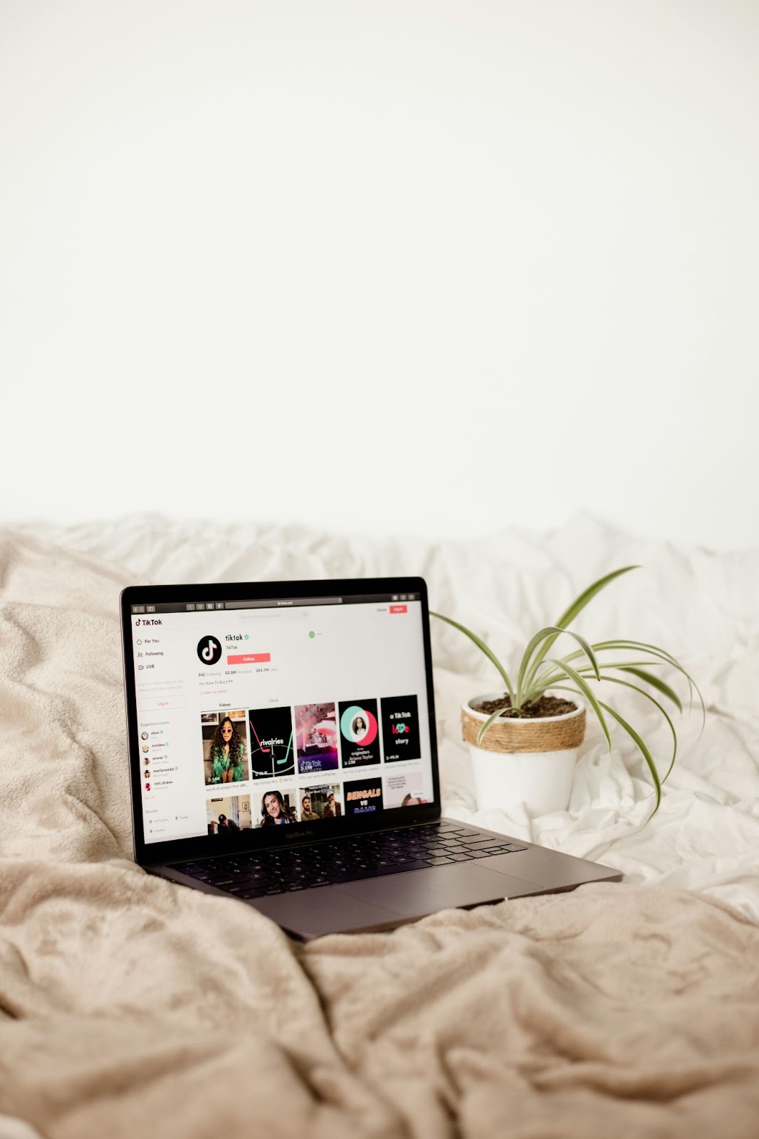 simplifying influencer selection with AI